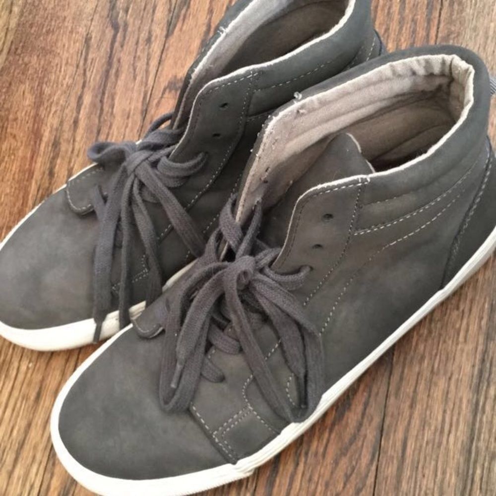 Boys High top boots